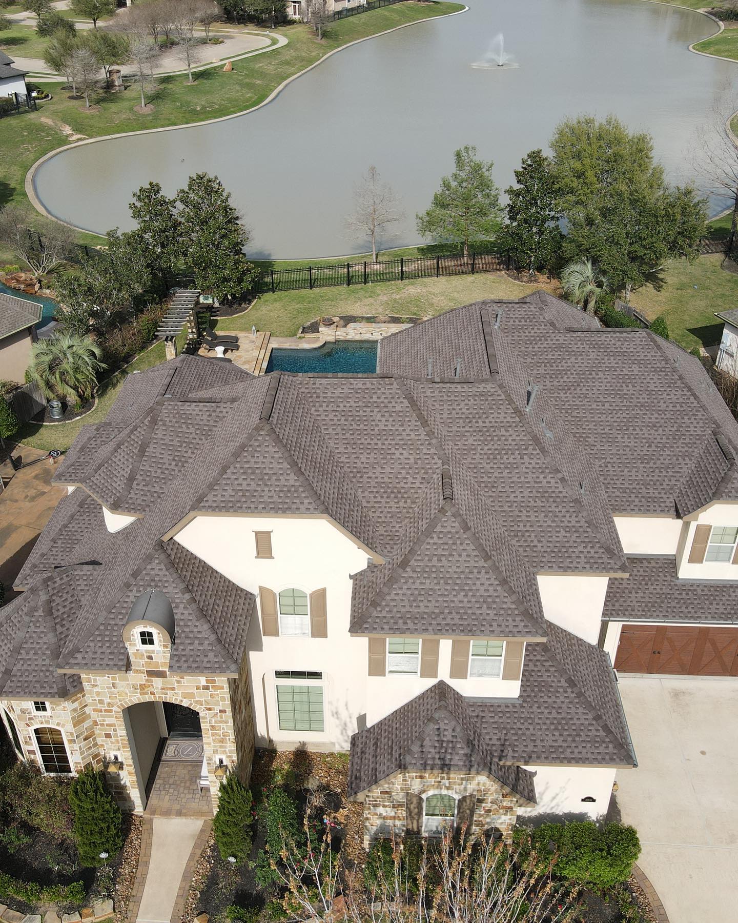 Completed roofing project